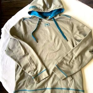 Under armour sweatshirt
